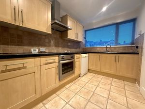 Photo 13- click for photo gallery